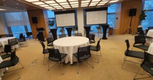 5FT ROUND TABLE WHITE CLOTH.general catalogue1.c